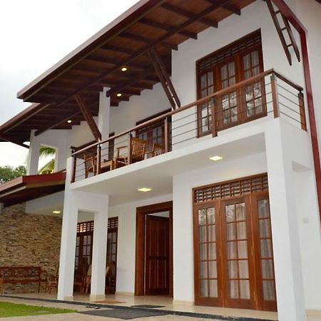 Hasara Villa One Polgasowita 외부 사진