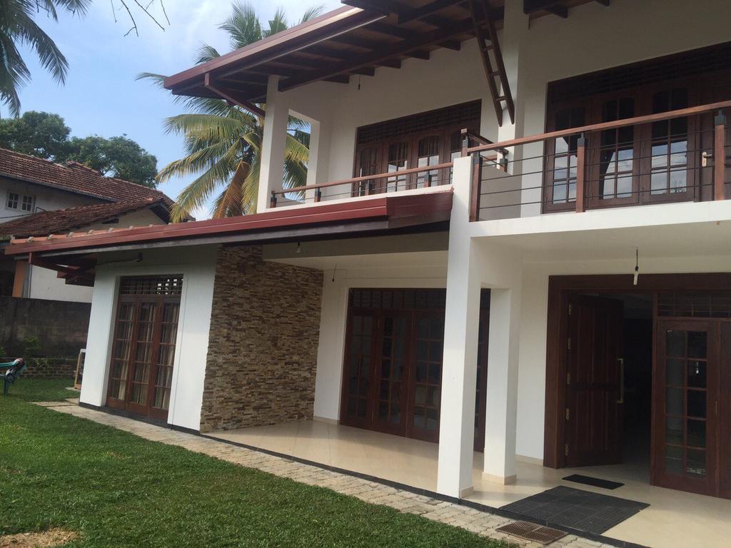 Hasara Villa One Polgasowita 외부 사진